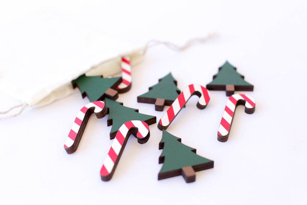 Tic-Tac-Toe Board - Candy Cane vs. Christmas Tree