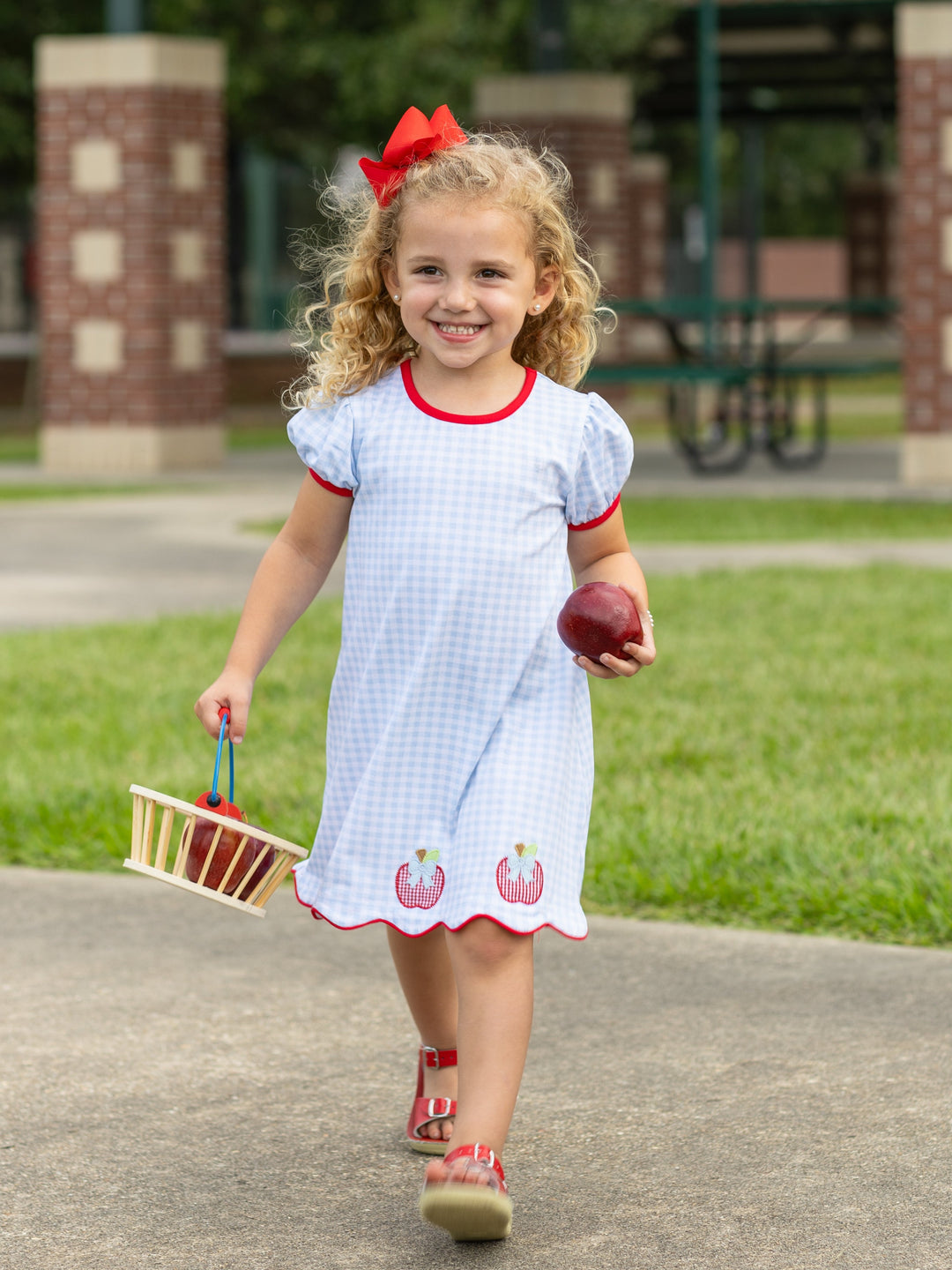 trotter street kids knit Dress - Apple Trio back to school