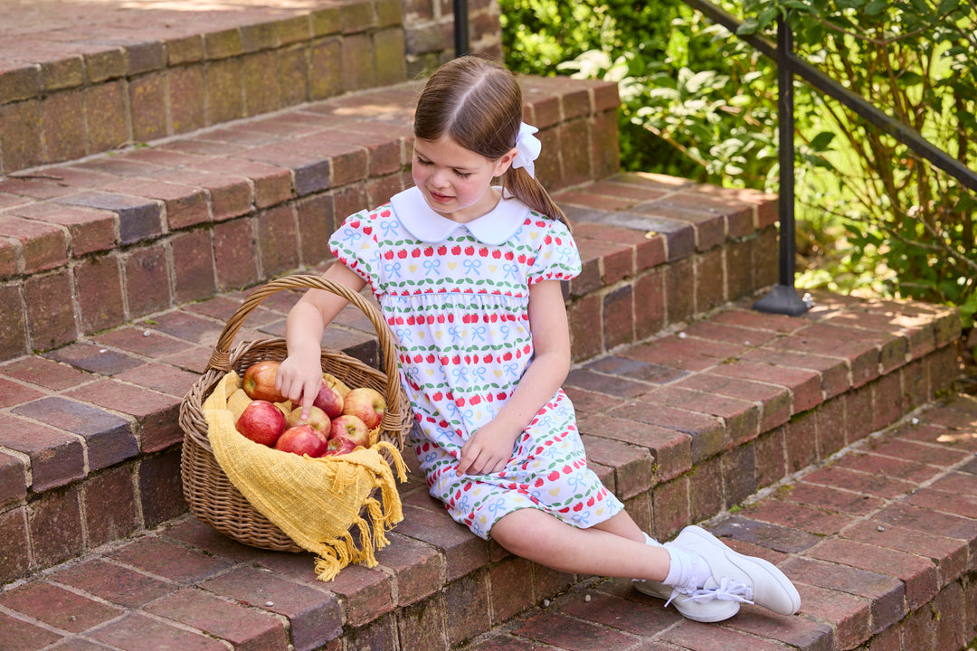 Evelyn Dress - Short Sleeve - Apple Days
